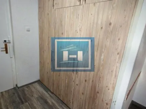 Izdavanje, dvosoban stan, 60m², Centar, Paraćin