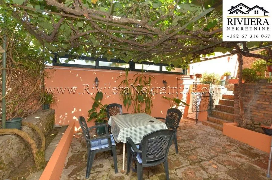 Prodaja, kuća, 101m², Centar, Herceg Novi