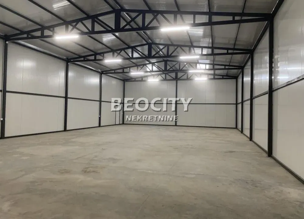 Izdavanje, poslovni prostor, 320m², Centar, Smederevo