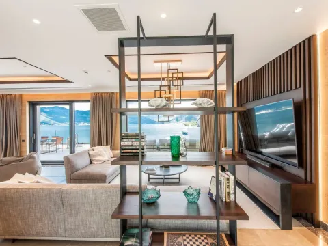 Prodaja, četvorosoban stan, 500m², Đuraševići, Tivat - image 19