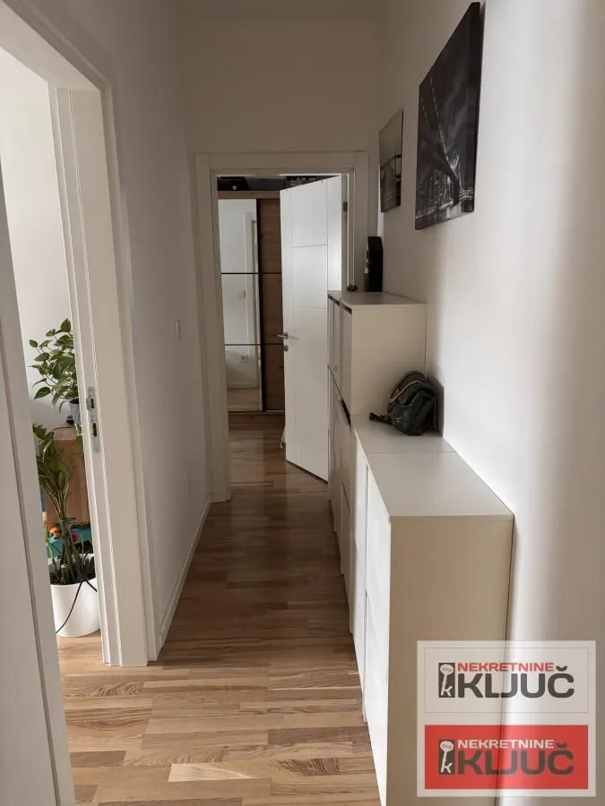 Prodaja, četvorosoban stan, 82m², Telep, Novi Sad Sve Podlokacije