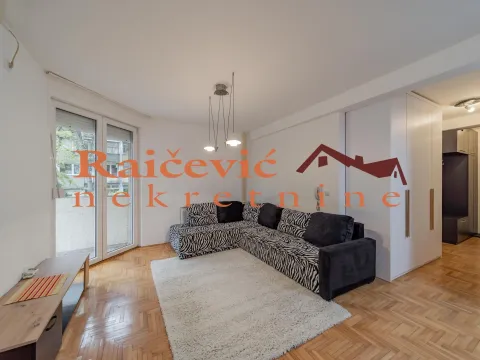 Izdavanje, jednosoban stan, 38m², Gradska Bolnica, Zvezdara Sve Podlokacije - image 5