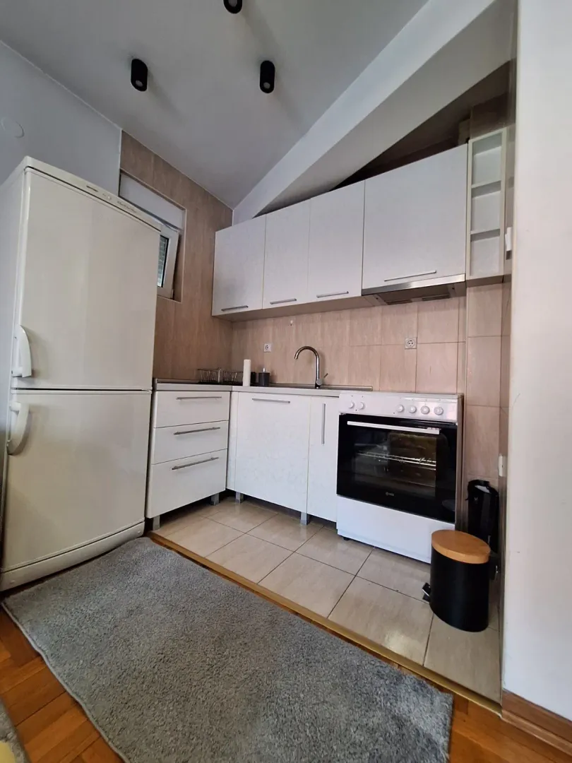 Prodaja, jednosoban stan, 37m², Centar, Podgorica