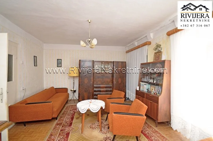 Sale, house, 350m², Risan, Kotor