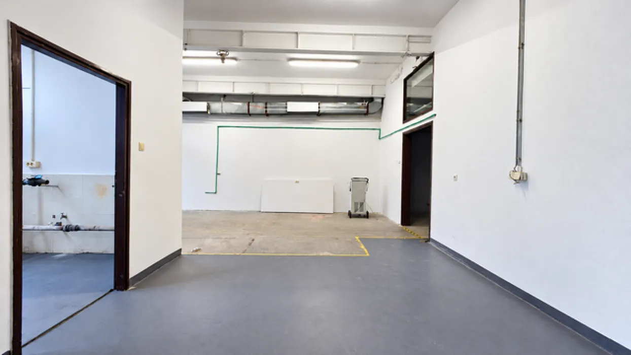 Rent, office space, 700m², Zemun Sve Podlokacije, Beograd