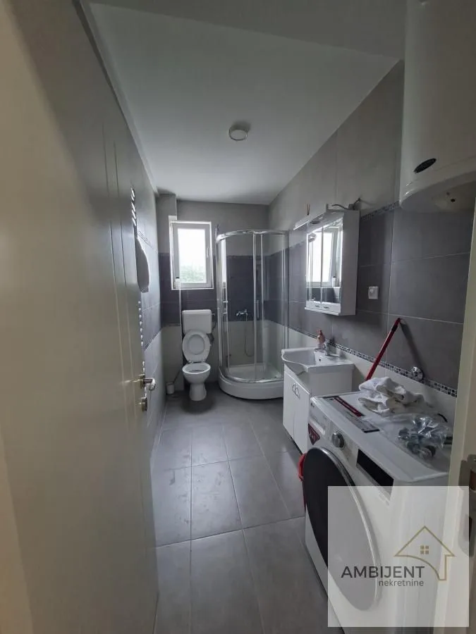 Izdavanje, dvosoban stan, 45m², Altina, Beograd