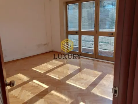 Izdavanje, poslovni prostor, 250m², Momišići, Podgorica - image 8