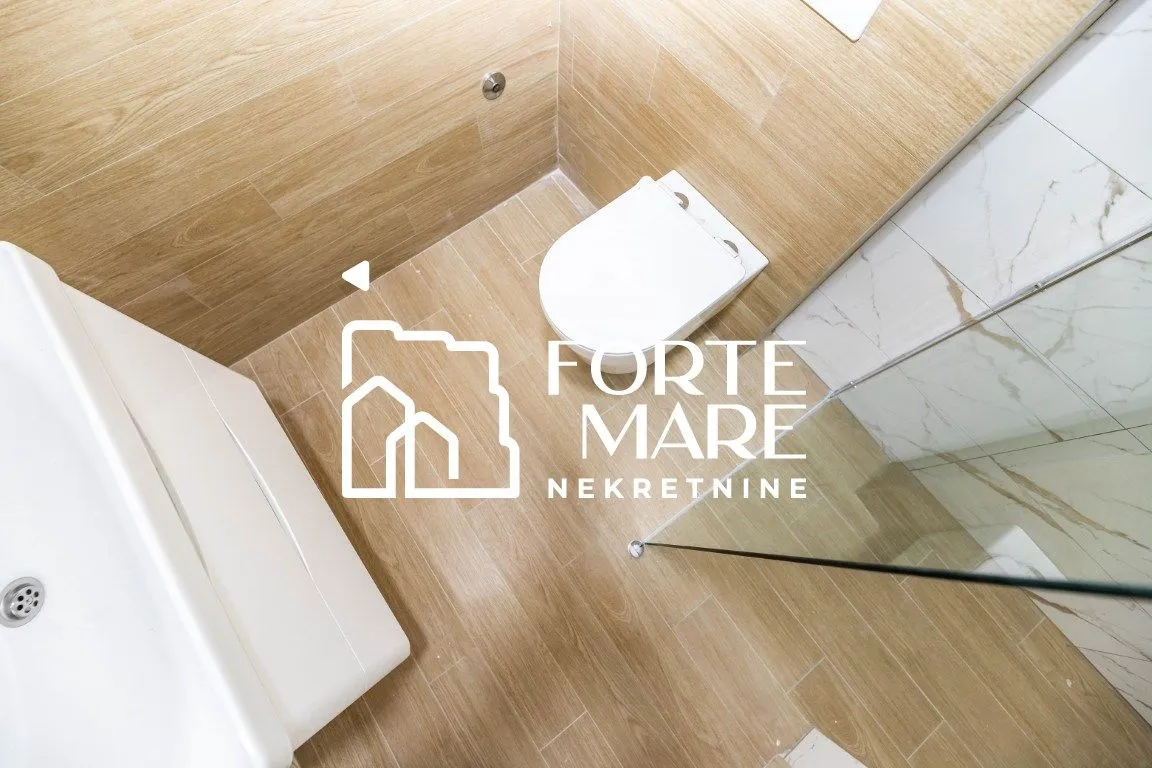 Prodaja, dvosoban stan, 74m², Đenovići, Herceg Novi