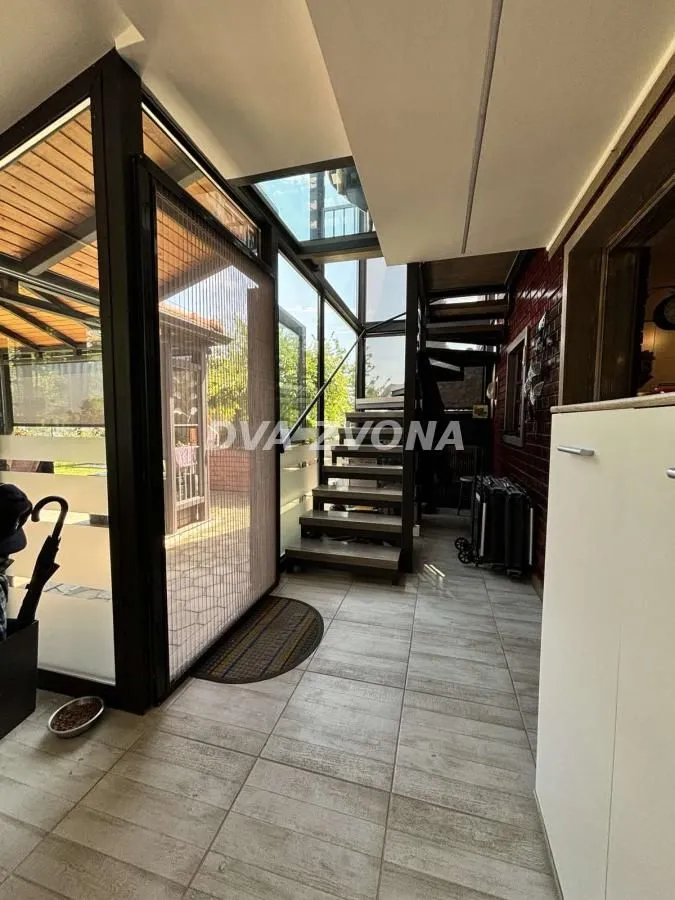 Prodaja, kuća, 150m², Sremska Kamenica, Petrovaradin