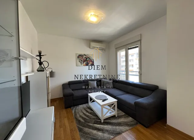 Rent, one bedroom apartment, 48m², City Kvart, Podgorica