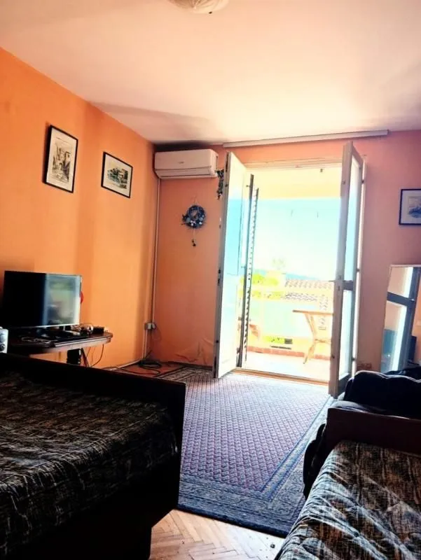 Prodaja, jednosoban stan, 38m², Herceg Novi, Crna Gora