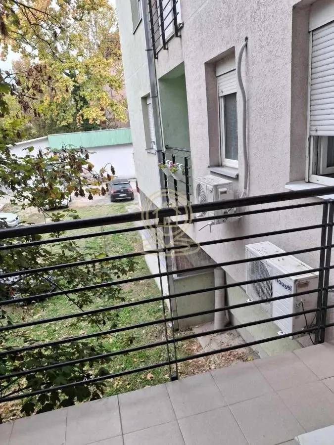 Izdavanje, dvosoban stan, 46m², Novo naselje, Novi Sad