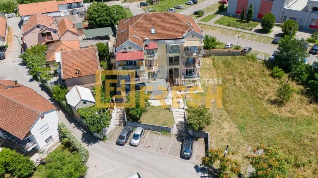 Prodaja, dvosoban stan, 70m², Centar, Podgorica