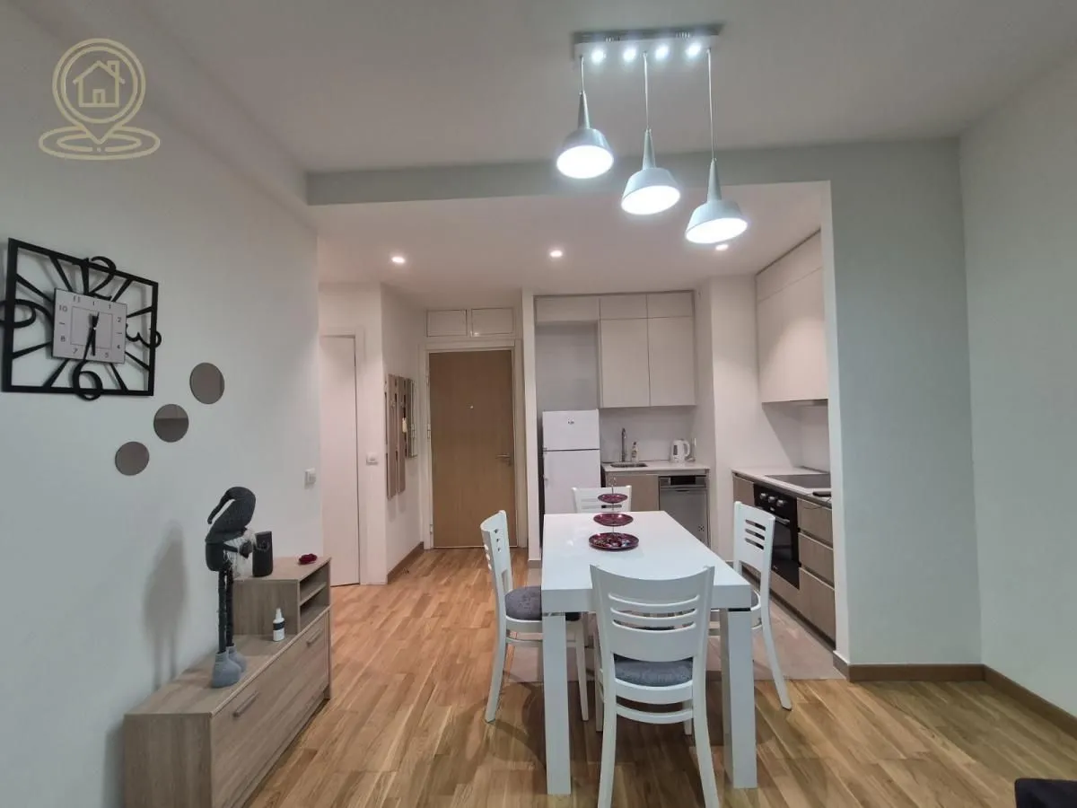 Rent, two bedroom apartment, 55m², Savski Venac, Beograd