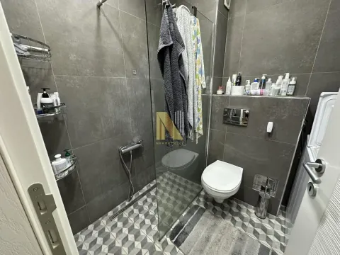Izdavanje, jednosoban stan, 33m², Bulevar Evrope, Novi Sad Sve Podlokacije - image 6