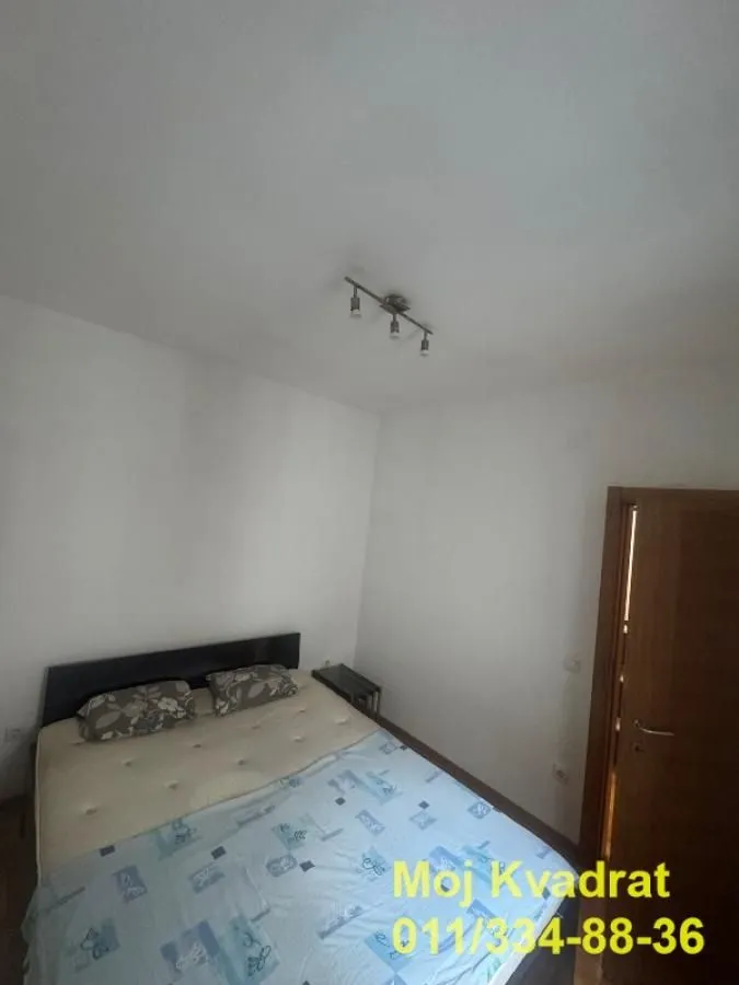 Prodaja, dvosoban stan, 57m², Đeram Pijaca, Beograd