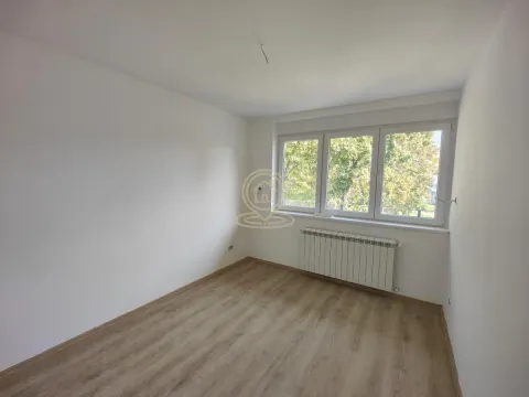 Rent, house, 120m², Šumice, Beograd - image 9
