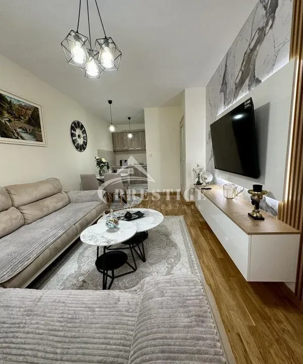 Izdavanje, dvosoban stan, 57m², Zagorič, Podgorica