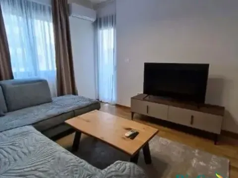 Izdavanje, jednosoban stan, 45m², City Kvart, Podgorica - image 6