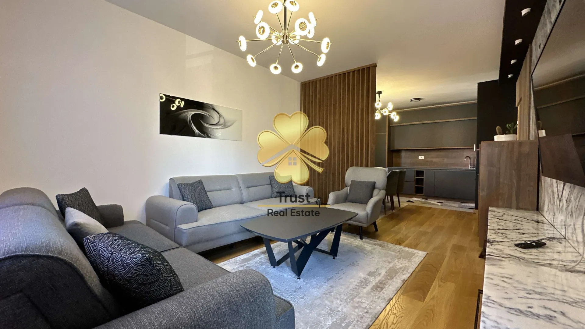 Izdavanje, dvosoban stan, 71m², New City, Podgorica