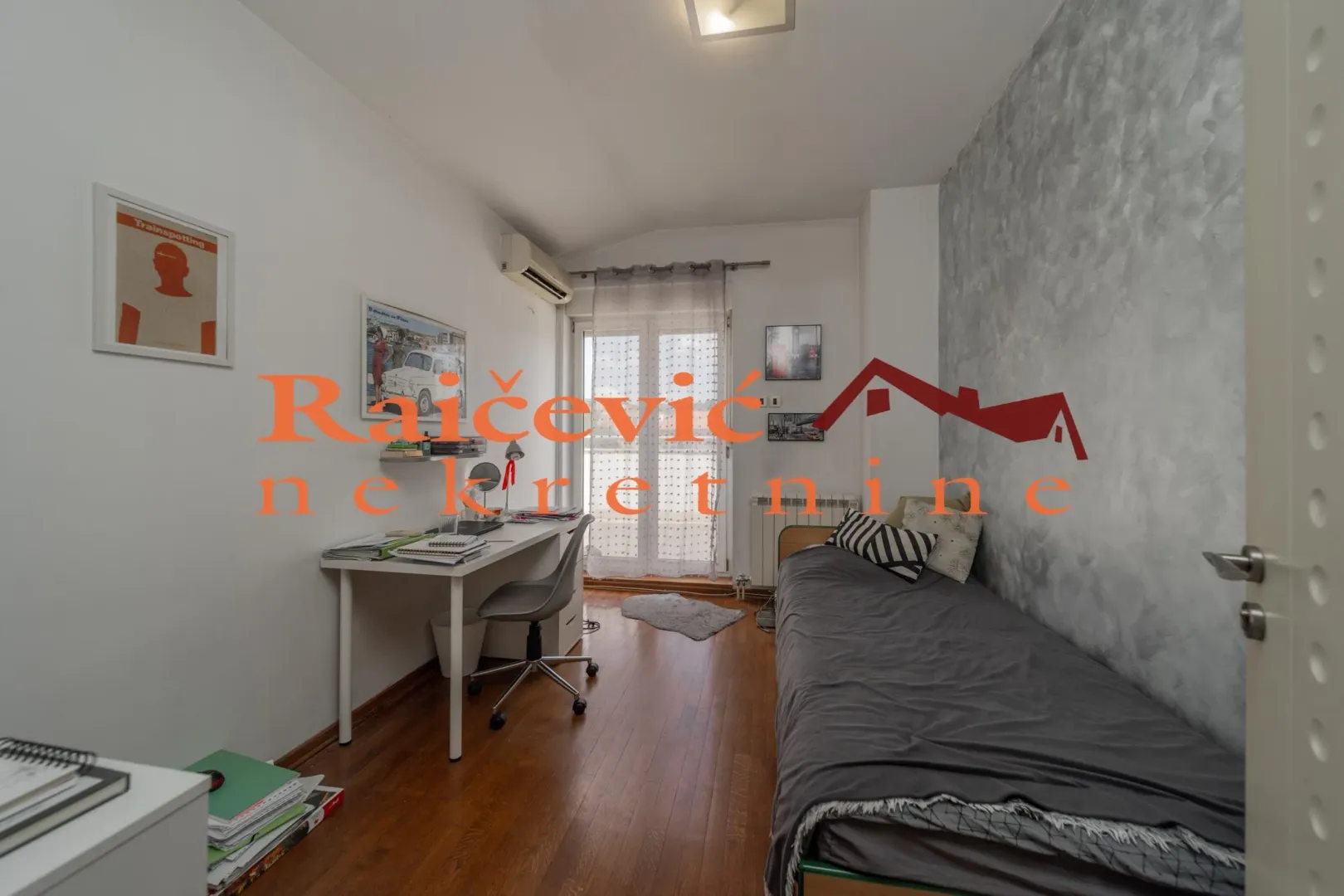 Prodaja, četvorosoban stan, 142m², Savski Venac, Beograd