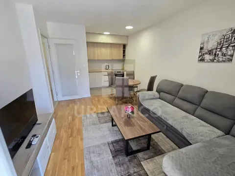 Prodaja, jednosoban stan, 43m², Pobrežje, Podgorica - image 3