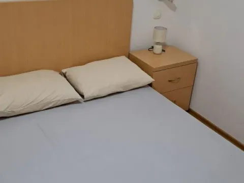 Izdavanje, dvosoban stan, 80m², Pržno, Budva - image 11