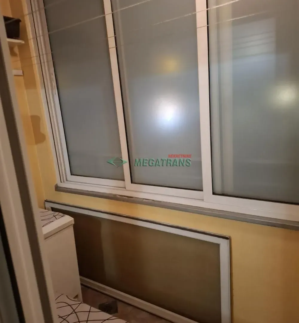 Rent, two bedroom apartment, 42m², Bulevar patrijarha Pavla, Novi Sad Sve Podlokacije