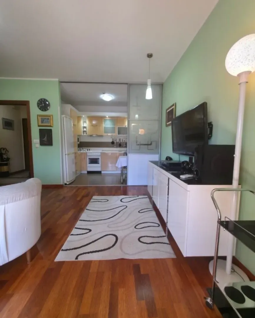 Izdavanje, dvosoban stan, 78m², City Kvart, Podgorica