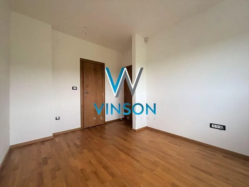 Prodaja, četvorosoban stan, 124m², Sremska Kamenica, Petrovaradin