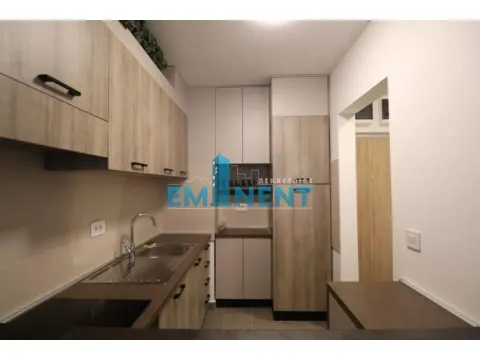 Izdavanje, stan, 40m², Zemun Gornji Grad, Zemun Sve Podlokacije - image 5