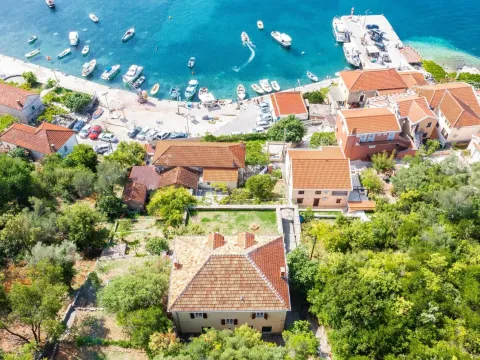 Sale, house, 350m², Bigova, Kotor - image 2