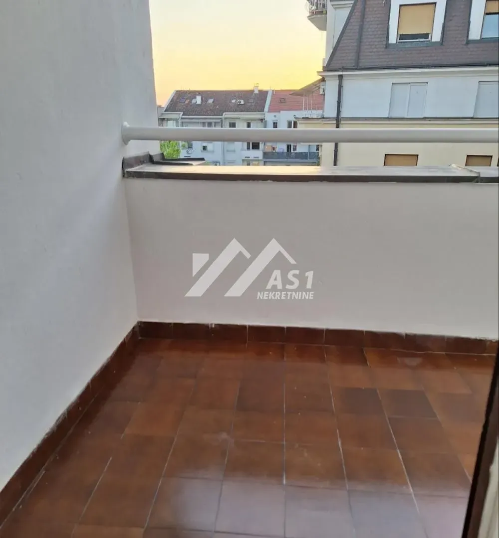 Izdavanje, dvosoban stan, 45m², Podbara, Novi Sad Sve Podlokacije