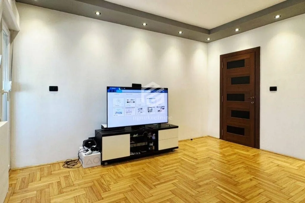 Prodaja, jednosoban stan, 40m², Zabjelo, Podgorica