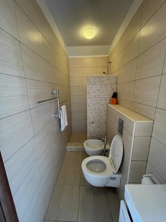 Prodaja, kuća, 201m², Topla, Herceg Novi