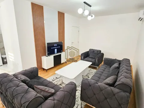 Izdavanje, jednosoban stan, 45m², Zabjelo, Podgorica