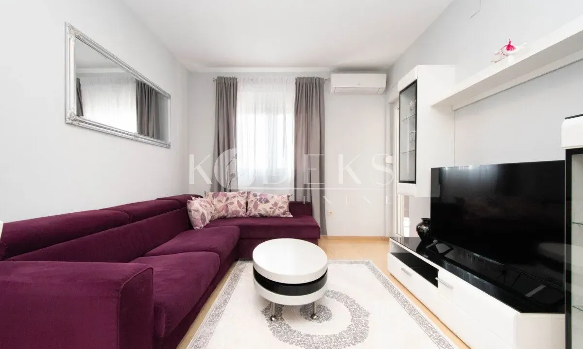 Rent, one bedroom apartment, 46m², City Kvart, Podgorica