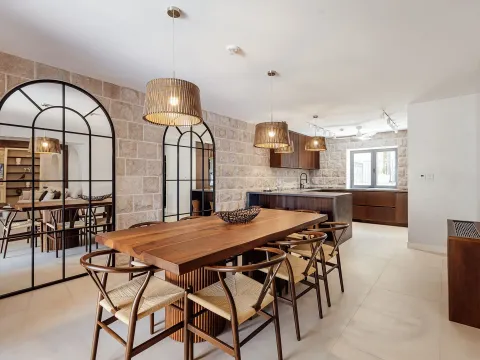 Sale, house, 819m², Ljuta, Kotor - image 11