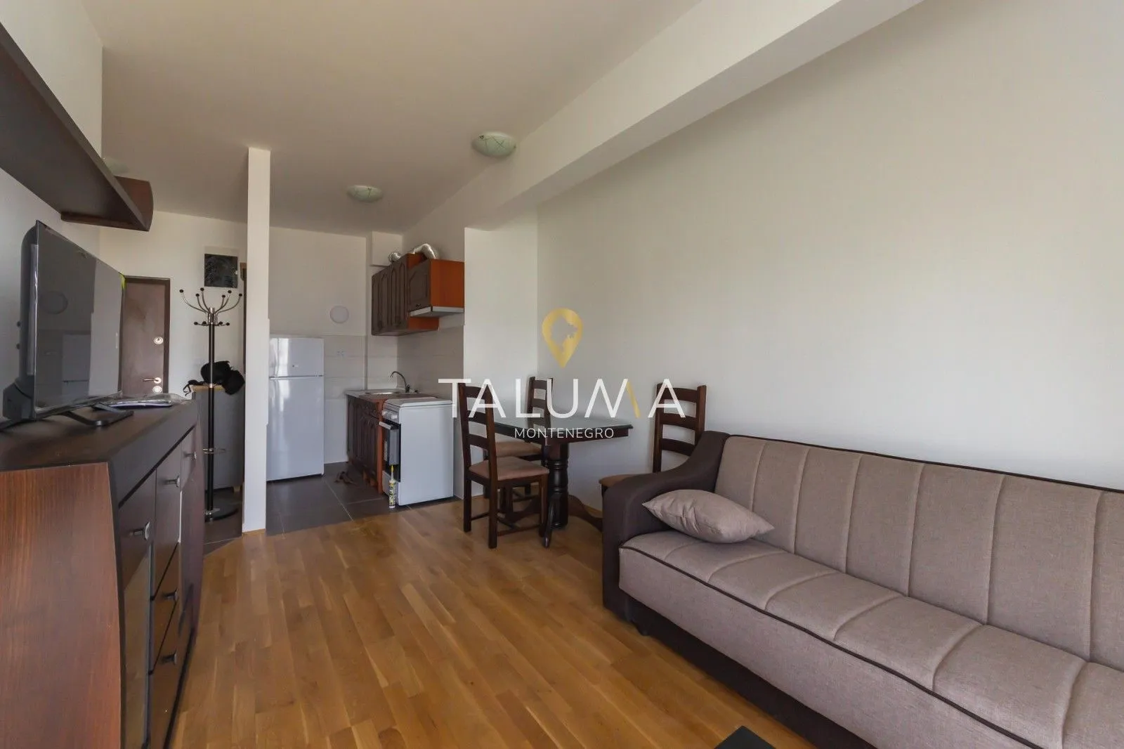 Rent, one bedroom apartment, 36m², Stari Aerodrom, Podgorica