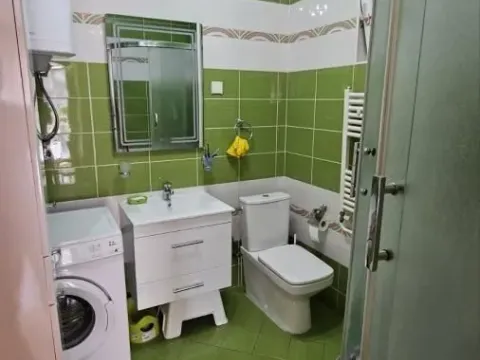 Izdavanje, dvosoban stan, 50m², Rotkvarija, Novi Sad Sve Podlokacije - image 6