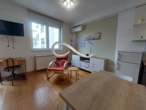 Izdavanje, stan, 29m², Centar, Novi Sad - image 5