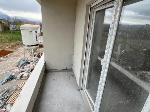 Prodaja, jednosoban stan, 47m², Zabjelo, Podgorica - image 11