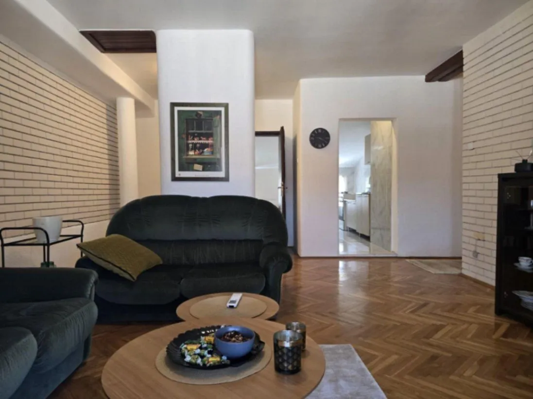 Prodaja, dvosoban stan, 75m², Centar, Podgorica