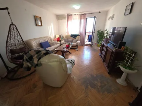 Prodaja, stan, 72m², Lepa Kata, Podgorica - image 11
