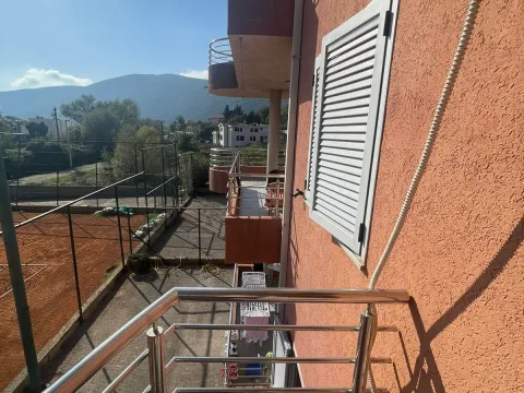 Sale, two bedroom apartment, 85m², Lastva Grbaljska, Kotor - image 9