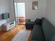 Izdavanje, jednosoban stan, 40m², Velji Vinogradi, Budva - image 1