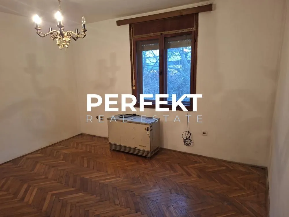 Prodaja, dvosoban stan, 50m², Topola, Srbija