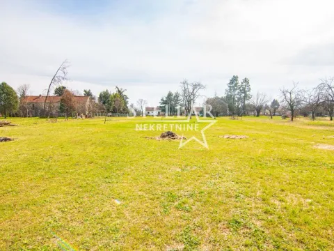 Prodaja, plac, 1000m², Danilovgrad, Crna Gora