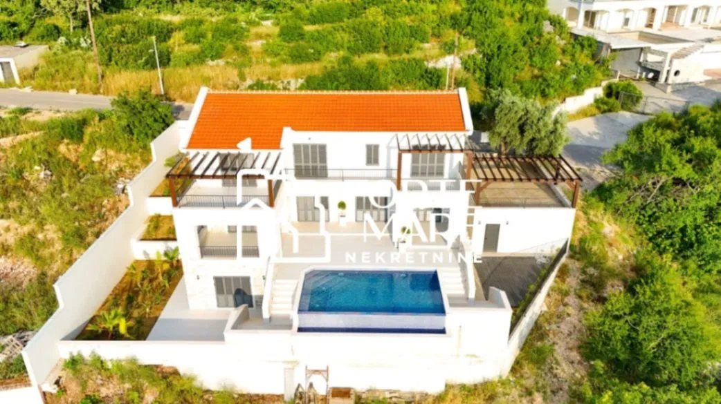 Sale, house, 430m², Blizikuće, Budva