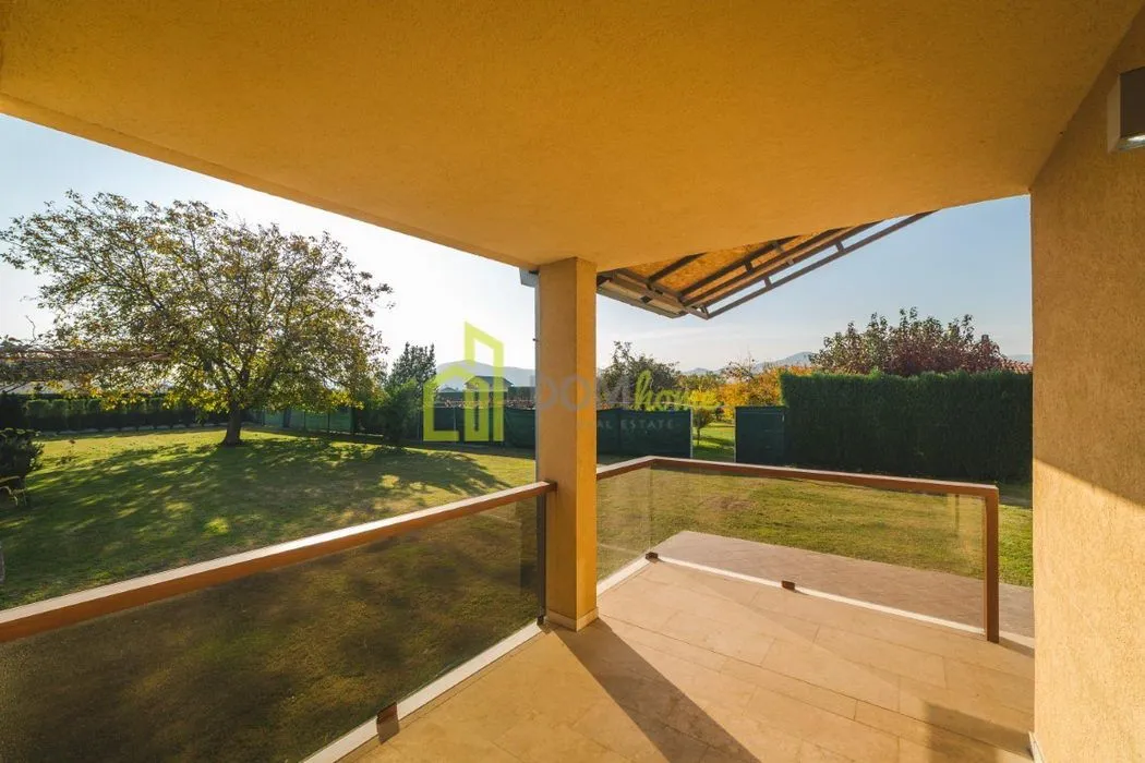 Rent, house, 170m², Dajbabe, Podgorica